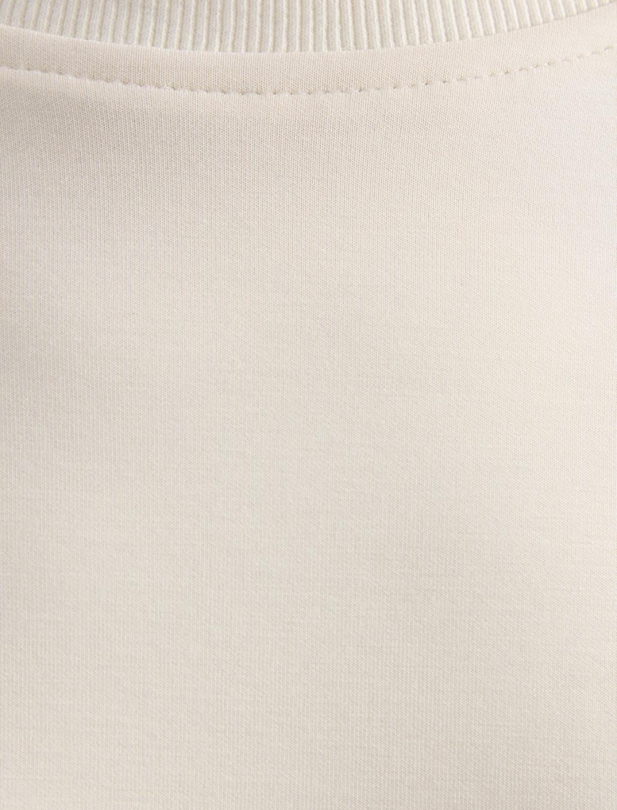 KADRİYE BAŞTÜRK MODAL ÖRME ASİMETRİK KESİM SWEATSHIRT - EKRU