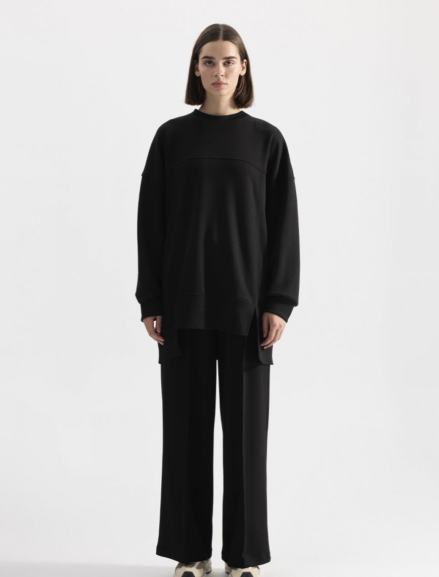 KADRİYE BAŞTÜRK  MODAL ÖRME ASİMETRİK KESİM SWEATSHIRT - SİYAH