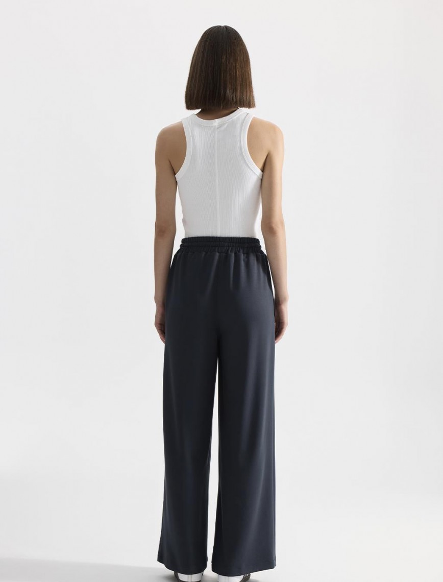 KADRİYE BAŞTÜRK MODAL ÖRME BOL KESİM PANTOLON - FÜME