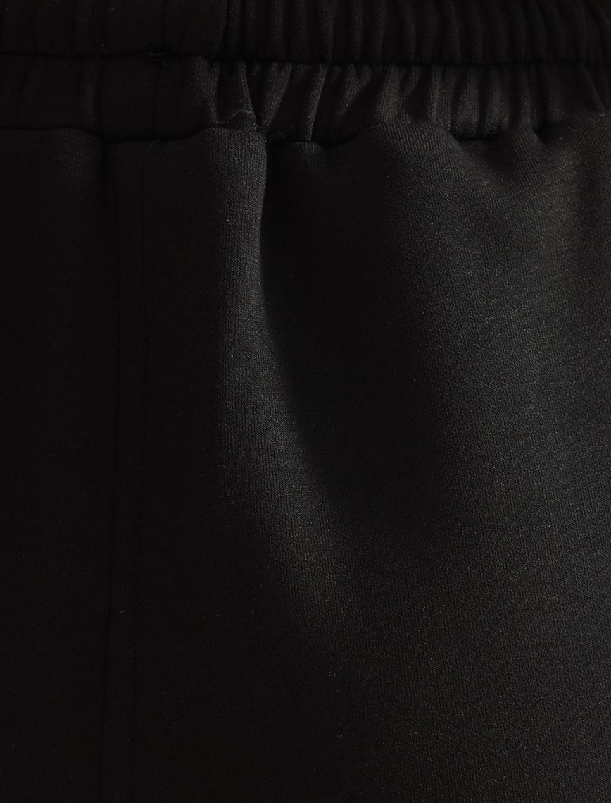 KADRİYE BAŞTÜRK MODAL ÖRME BOL KESİM PANTOLON - SİYAH